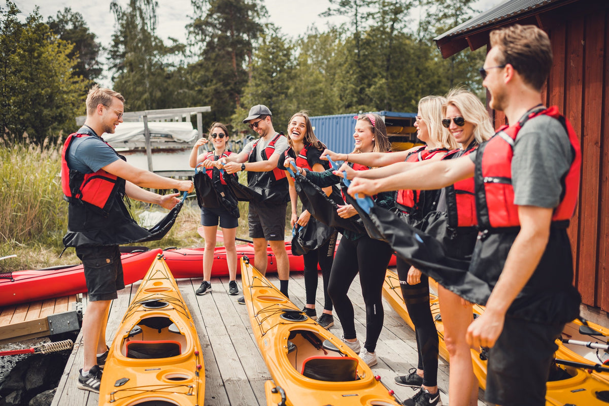 Guided kayak daytrip (double kayak) – Get Out Kayak